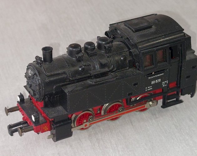 Ancienne locomotive vapeur 80 028, Roco, en HO