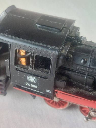 Ancienne locomotive vapeur DB 24058, Märklin FM800, en HO
