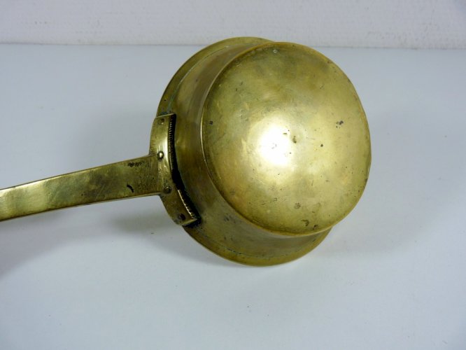 Ancienne louche à eau en cuivre XVIII°