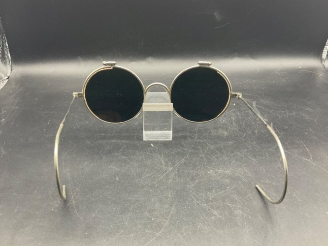 ancienne lunette de protection Glacier / Soudeur .......