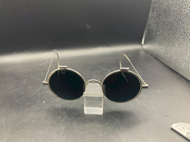 ancienne lunette de protection Glacier / Soudeur .......
