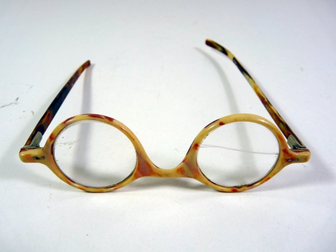 Ancienne lunettes XIX° monture écaille