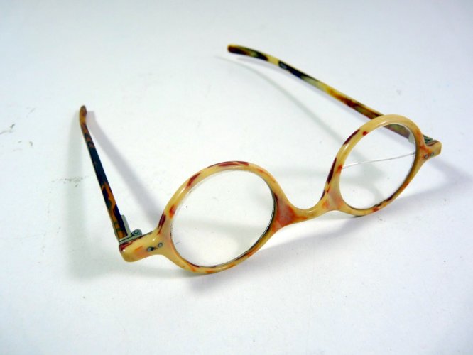 Ancienne lunettes XIX° monture écaille