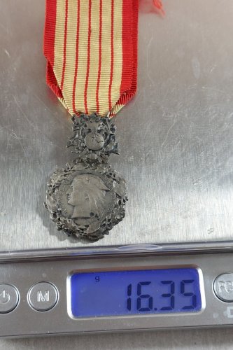 Ancienne médaille / insigne, Direction Générale des Douanes, en argent ^
