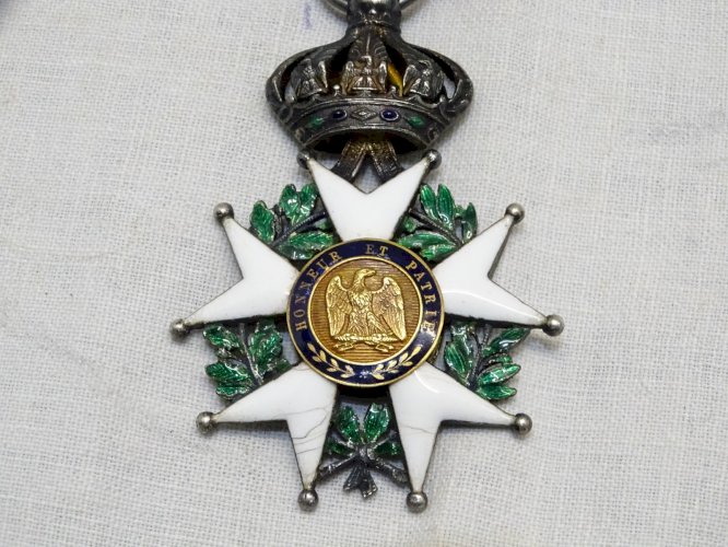 -ANCIENNE MEDAILLE LEGION D'HONNEUR NAPOLEON III SECOND EMPIRE