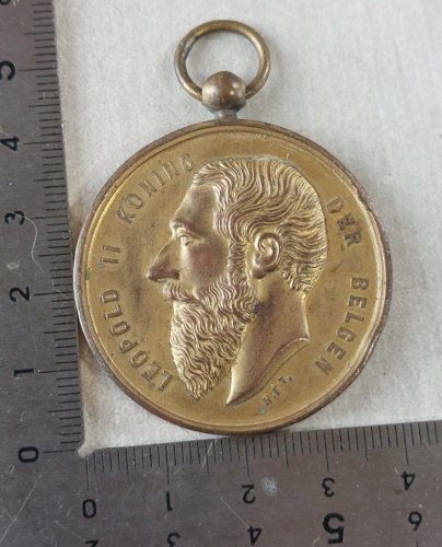 Ancienne médaille, Léopold II, Société agricole Bruxelles 1909, Belgique ^