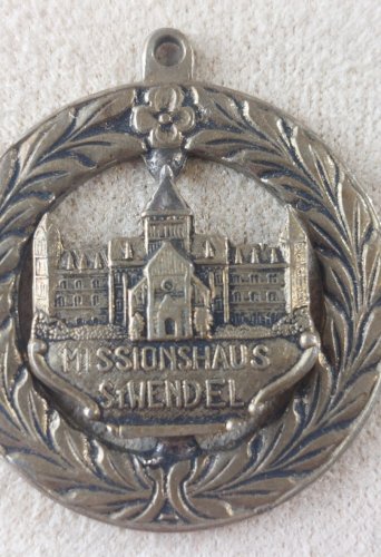 Ancienne médaille religieuse, en métal, Missionshaus St Wendel