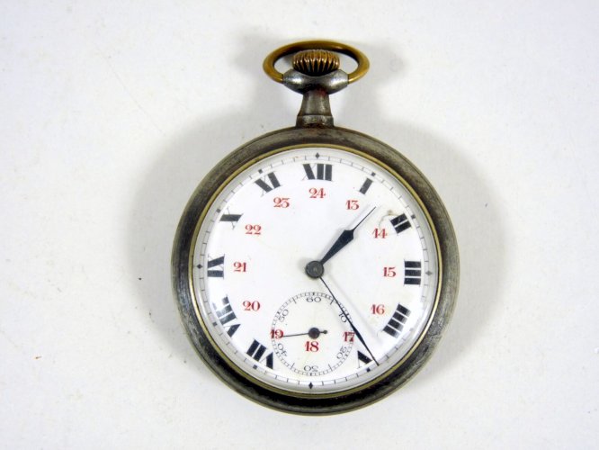 Ancienne montre à gousset suisse, acier monogramme or, poinçon tête d'aigle