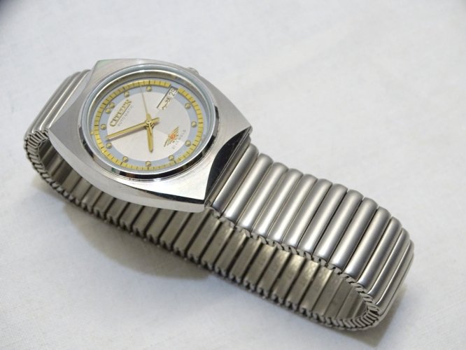 -ANCIENNE MONTRE BRACELET CITIZEN MECANIQUE AUTOMATIQUE COLLECTION