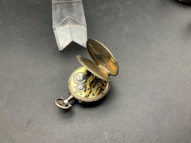 Ancienne Montre Gousset châtelaine ARGENT .