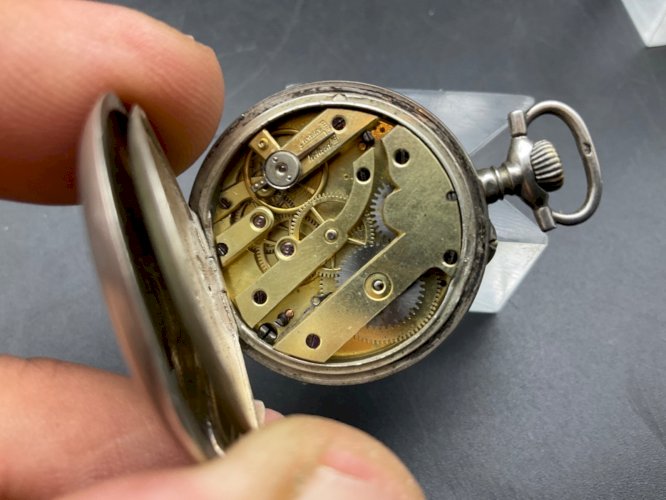 Ancienne Montre Gousset châtelaine ARGENT .