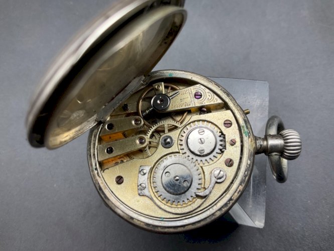 Ancienne Montre Gousset châtelaine ARGENT .