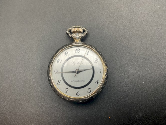 Ancienne Montre Gousset châtelaine SYSTEM .