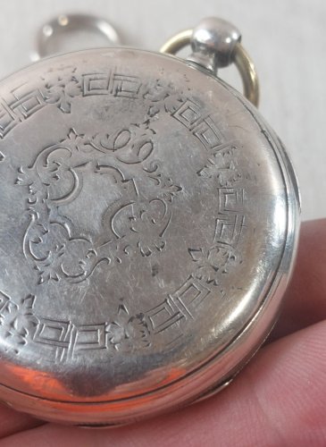 Ancienne montre gousset, échappement cylindre 4 rubis, avec clé et chaîne
