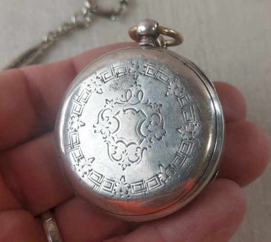 Ancienne montre gousset, échappement cylindre 4 rubis, avec clé et chaîne