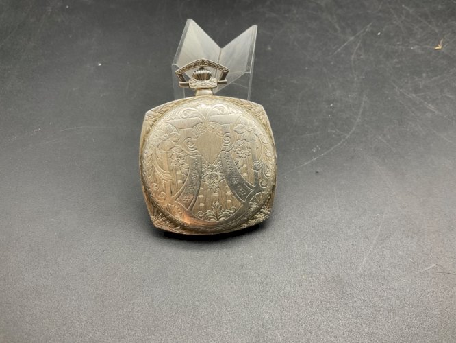 Ancienne Montre Gousset régulateur AVELTA .