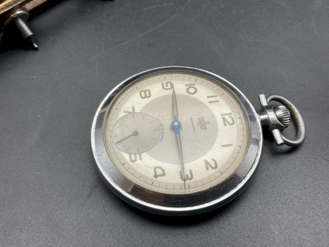 Ancienne Montre Gousset régulateur chronomètre CODHOR .