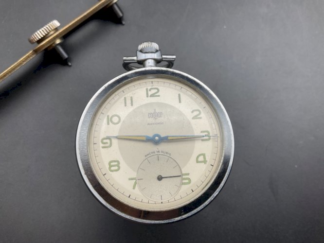 Ancienne Montre Gousset régulateur chronomètre CODHOR .