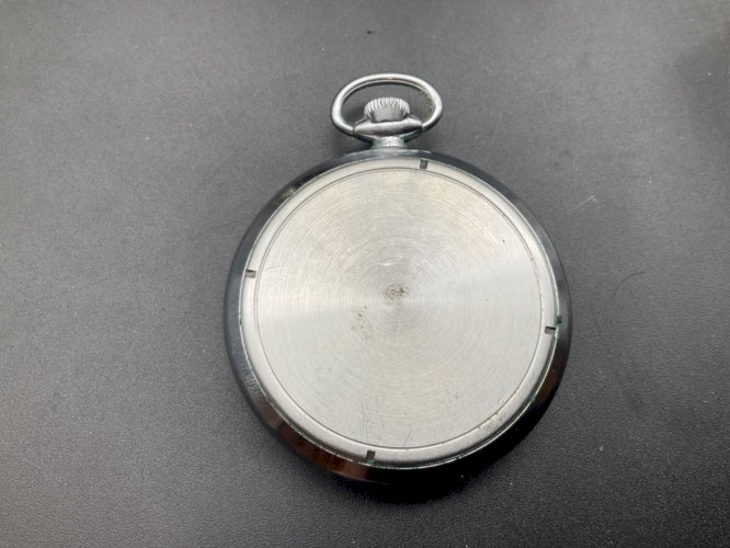 Ancienne Montre Gousset régulateur chronomètre perma wach .