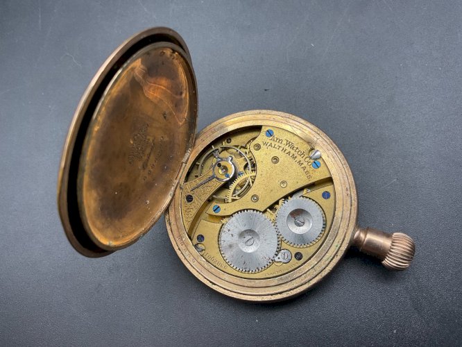 Ancienne Montre Gousset régulateur chronomètre WALTHAM MASS .