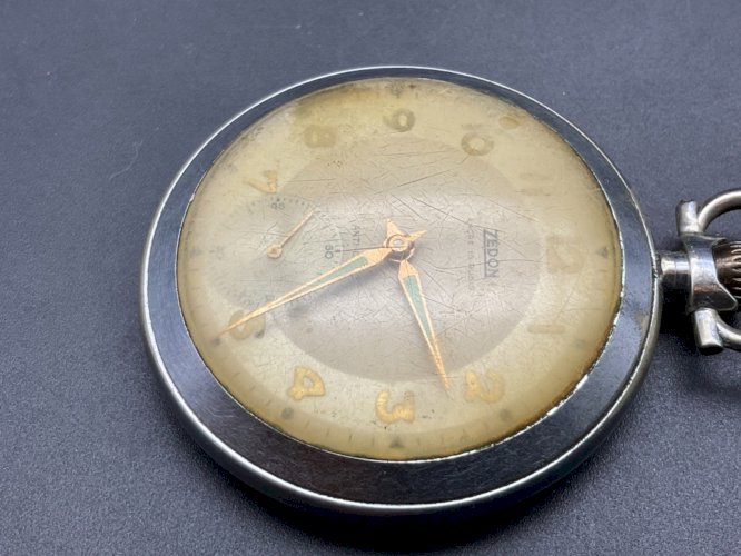 Ancienne Montre Gousset régulateur chronomètre ZEDON .