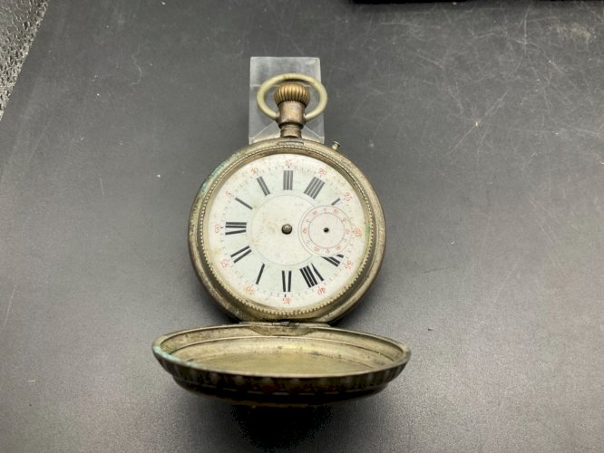 Ancienne Montre Gousset régulateur en argent henry Genève