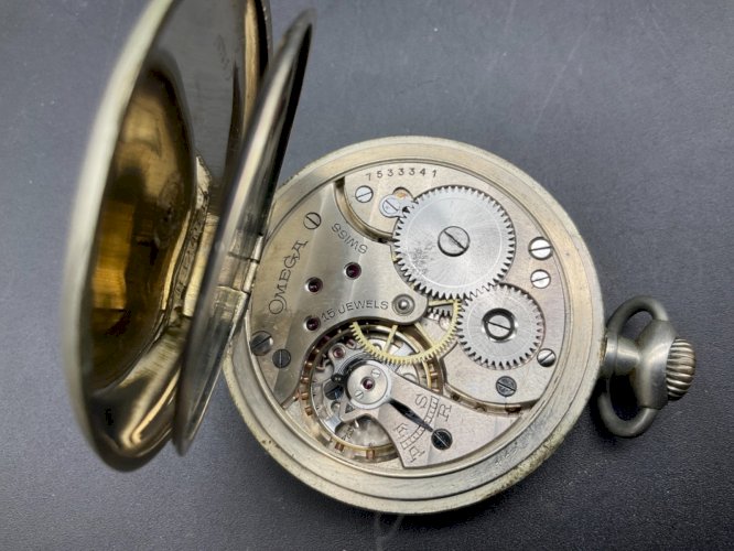 Ancienne Montre Gousset régulateur OMÉGA.