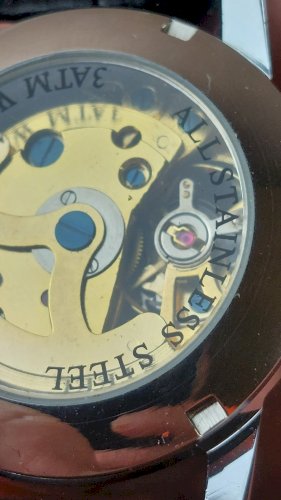 Ancienne montre mécanique automatique, Souris d'or