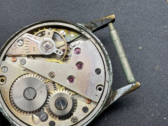 ANCIENNE MONTRE MÉCANIQUE SÉLECT WATCH