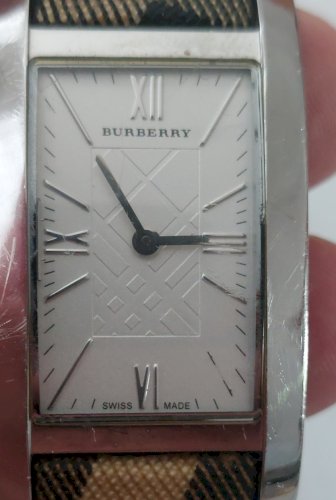 Ancienne montre Quartz, Burberry BU1076 ^