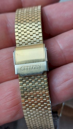 Ancienne montre Quartz, Citizen 210085 ^