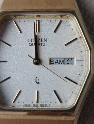 Ancienne montre Quartz, Citizen 210085 ^