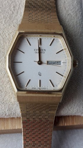 Ancienne montre Quartz, Citizen 210085 ^