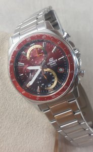 Ancienne montre Quartz, Edifice Casio, EFV-600 DW