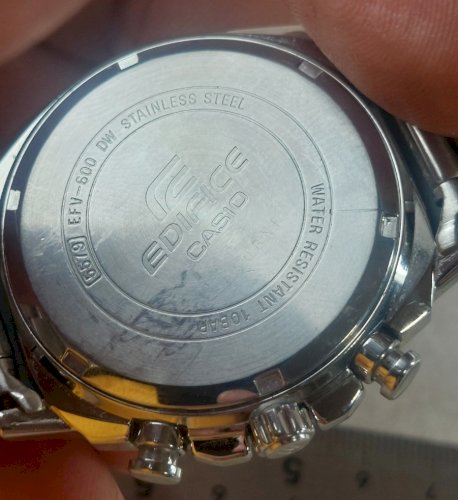 Ancienne montre Quartz, Edifice Casio, EFV-600 DW