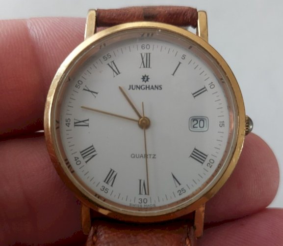 Ancienne montre Quartz, Junghans 61041 ^