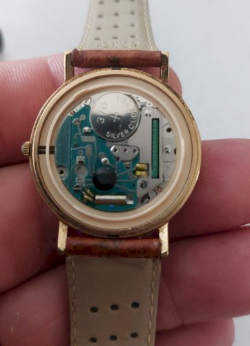Ancienne montre Quartz, Junghans 61041 ^