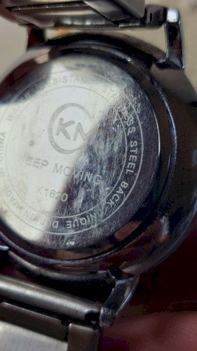 Ancienne montre Quartz, Keep Moving K1620 ^