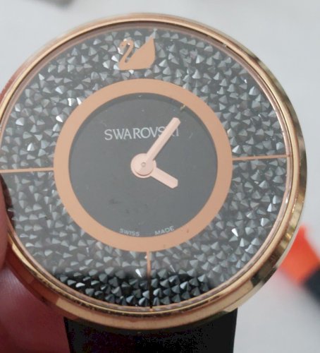 Ancienne montre Quartz, Swarovski 5045371 ^
