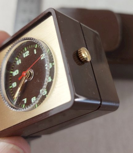 Ancienne montre / réveil de voyage Quartz, Dugena
