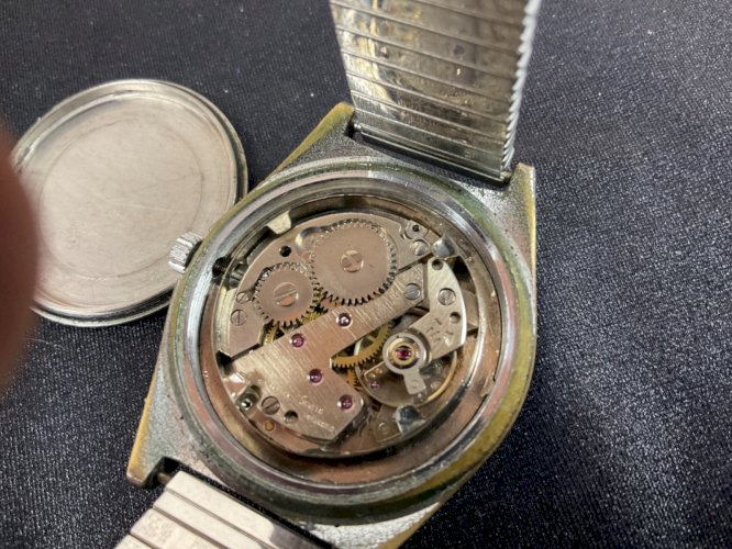 Ancienne Montre YEMA modèle 403 Vintage 70’s