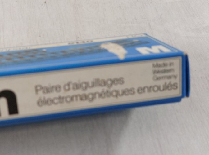 Ancienne paire d'aiguillages électromagnétiques enroulés, Märklin 5140, en HO