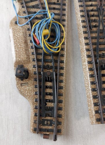 Ancienne paire d'aiguillages, Märklin 5202, en HO