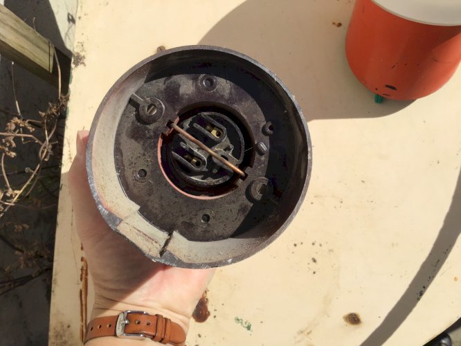 ancienne paire d’appliques globes années 70 verre et plastique vintage déco loft