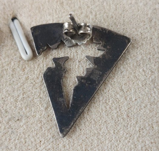 Ancienne paire de boucles d'oreilles, b&b, en argent massif, vintage