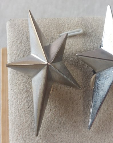 Ancienne paire de boucles d'oreilles clip, Thierry Mugler ^