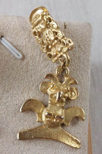 Ancienne paire de boucles d'oreilles clips, en métal doré, Inca, Balaboosté