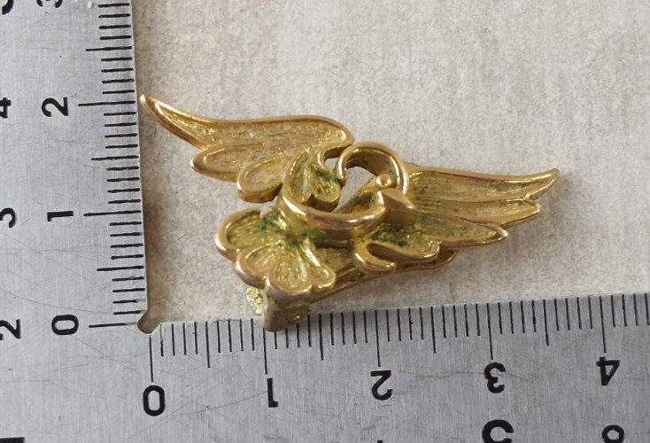 Ancienne paire de boucles d'oreilles clips, en métal doré, oiseaux, Orena