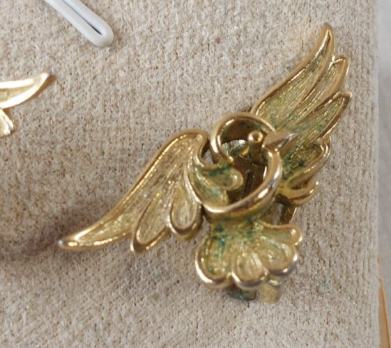 Ancienne paire de boucles d'oreilles clips, en métal doré, oiseaux, Orena