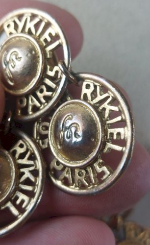 Ancienne paire de boucles d'oreilles clips, en métal doré, Sonia Rykiel ^